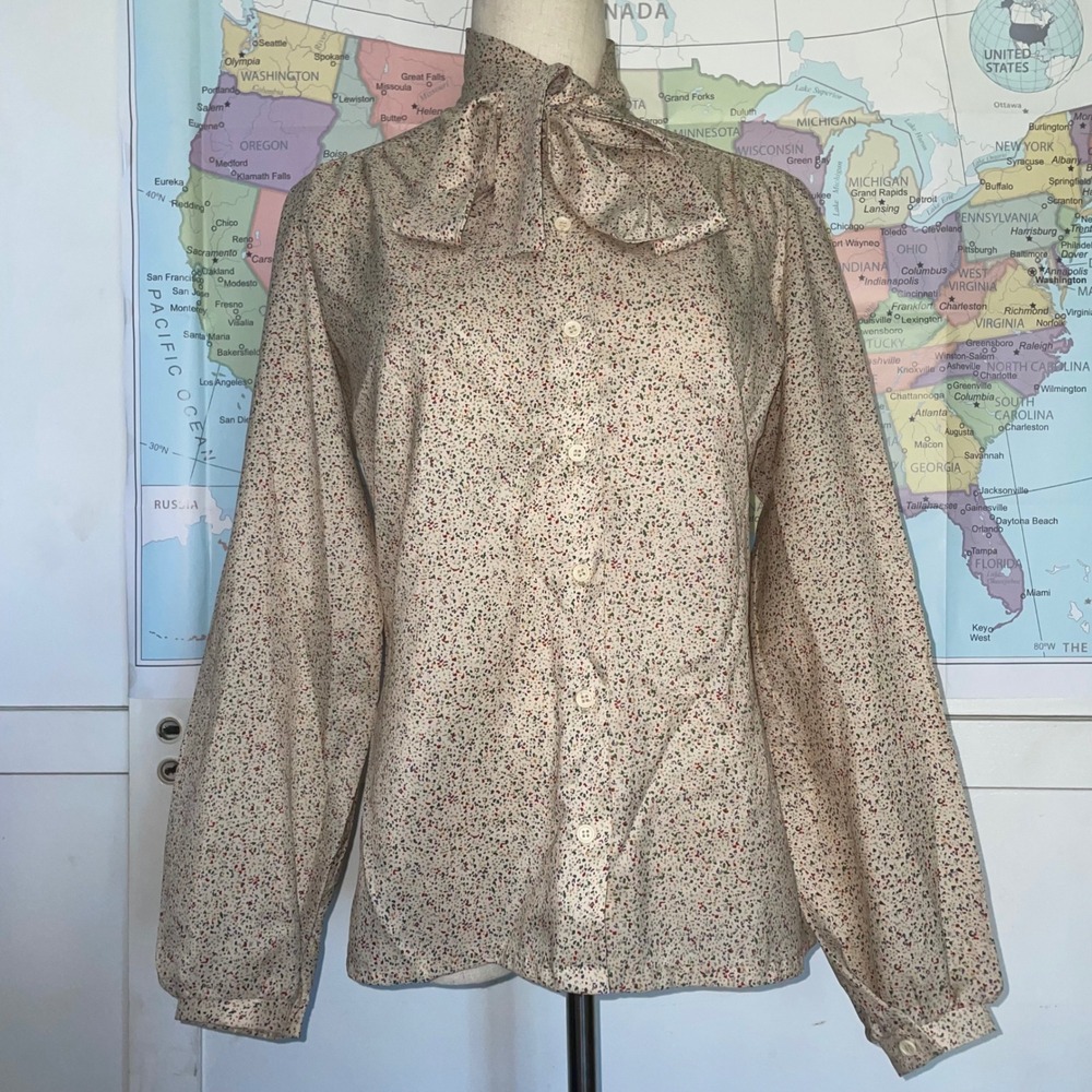 Vintage Jo Matthews tie neck Blouse Multi Color Confetti Print Union Made Small